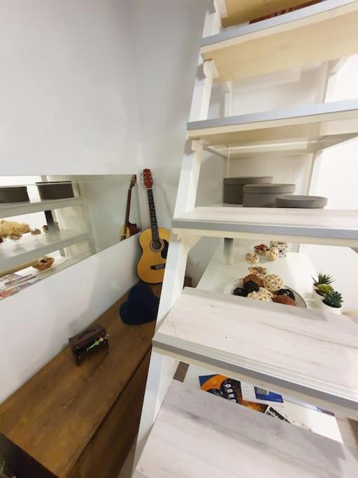 Appartement Violet Apartment, Cute Place Near Corvin Plaza, With Ac