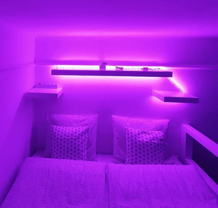 Violet Apartment, Cute Place Near Corvin Plaza, With Ac Appartement Budapest
